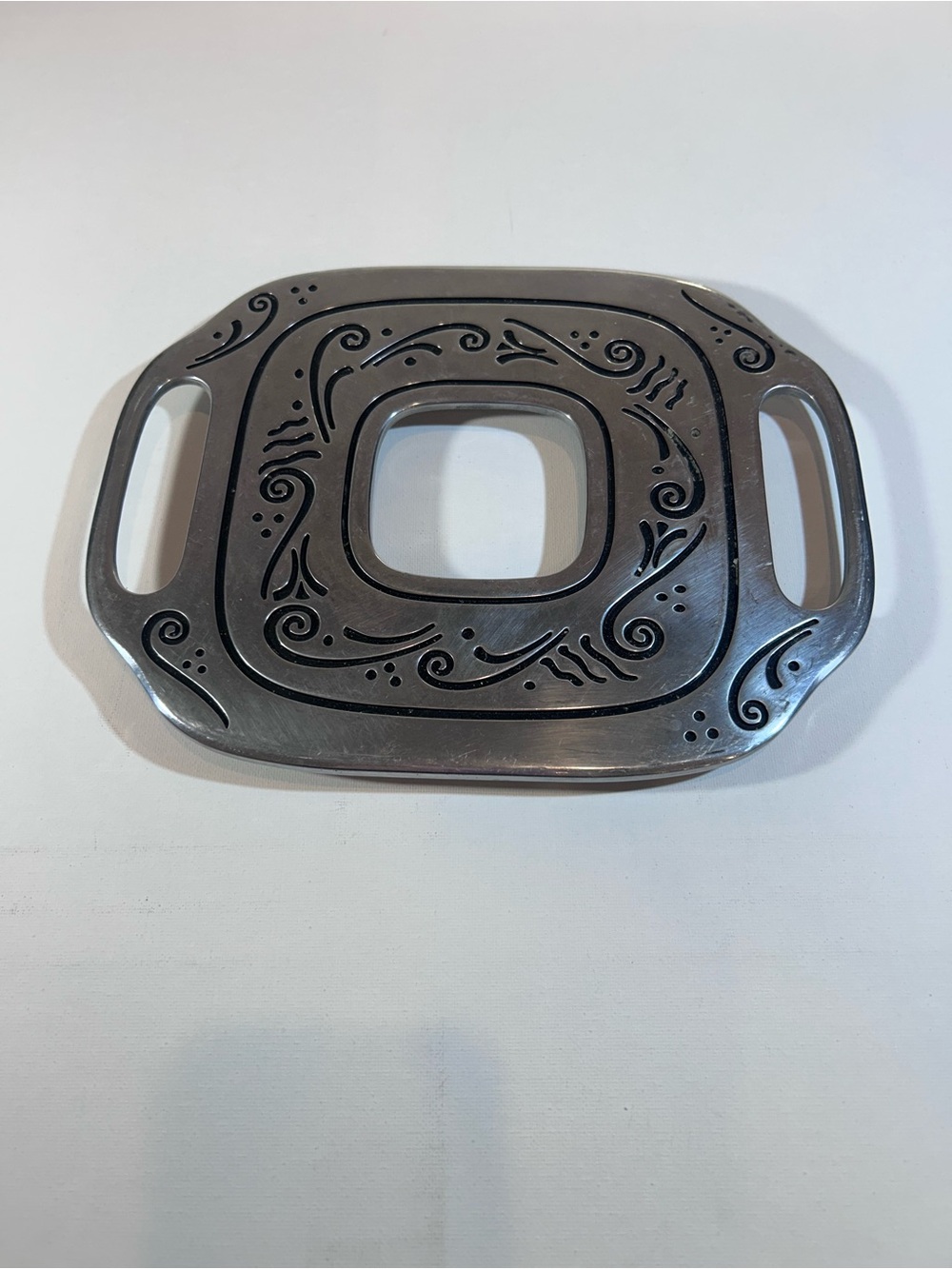 Lenox Metal Trivet w/ Handles Scroll Art Deco Matte Silver/Black 10x7